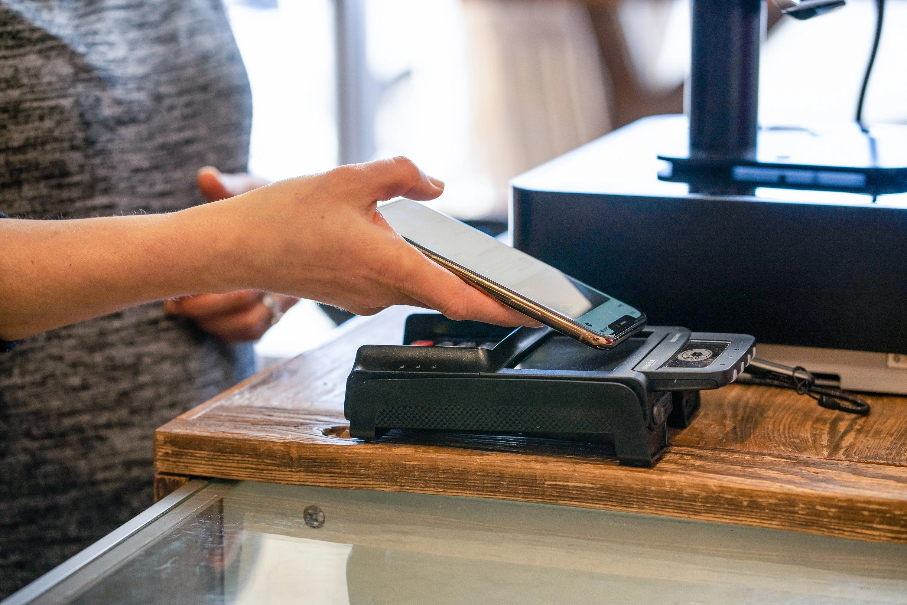 Contactless payments in QuickBooks POS- MMB